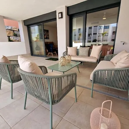Apartment Sunny & New - 3bd 2bt With Views Manilva