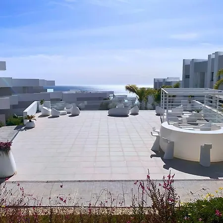 Sunny & New - 3bd 2bt With Views Apartment Manilva